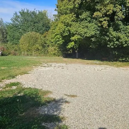 Сasa de vacaciones Avec Piscine Pres De Bazas Et Langon